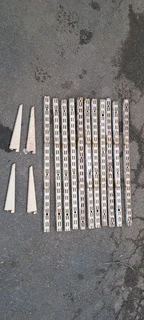 SECONDHAND INDUSTRIAL SHELVING WALL BAND AND BRACKETS FOR SALE R5 EACH