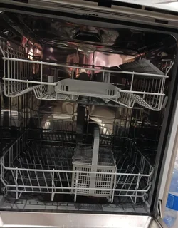 Dishwasher - Ad posted by Lee Braf