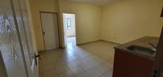 Large 1-bedroom Apartment to Let in Nazareth, Pinetown