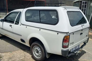 BRAND NEW FORD BANTAM LOW-LINER CANOPY FOR SALE!!!