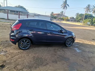 2012 Ford Fiesta Hatchback