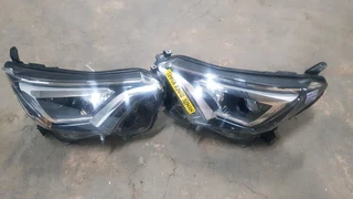 Toyota Rav4 Headlights