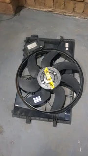 W205 Mercedes Fan