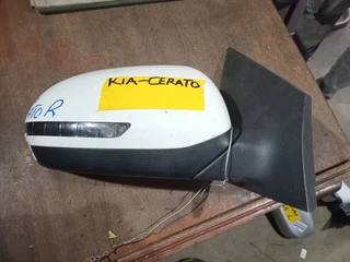 Kia Cerato Mirror