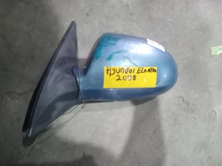 Hyndai Elantra Mirror