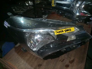 Toyota Yaris Headlight