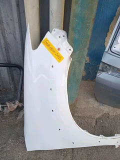 Toyota Hilux D4d Fender