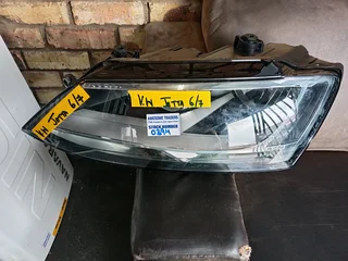 Vw Jetta 6/7 Headlight