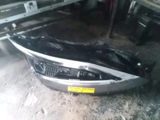 Nissan Qashqai Headlight