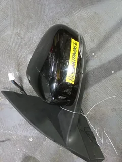 Nissan Magnite Mirror