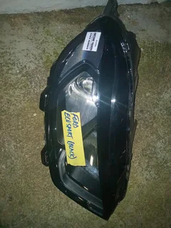 Ford Ecosport Headlight