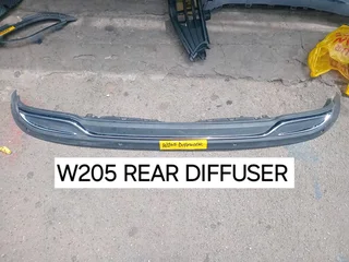 W205 Rear Diffuser