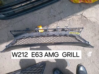 W212 E63 Amg Grill