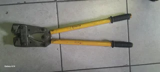 Hellerman Tyton Crimping Tool