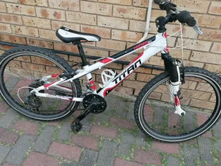 Titan 24inch mountain bike R850