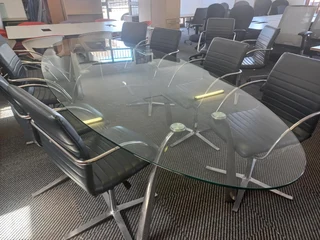 Beautiful 3meter x 1.2meter Modern Glass Boardroom Table with Aluminium Legs - R 7500