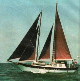 Yachts & Boats for sale.  Call Anjé 071 296 1465