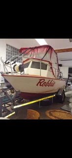 ÇR275k. Ace craft deep V Hull 16ft 6&#34; (5,5m)New trailer. Lic 5. Call Anjé 0712961465. West Coast
