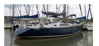 PRICE DROP DOWN TO R700,000 FOR QUICK SALE!!! 41 ft Vickers. Call Anjé 0712961465