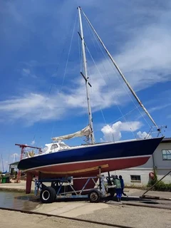 Bargain!!! 41 Ft Vickers R700,000. Vaal. Transport R59k To R/bay. Call Anjé 0712961465