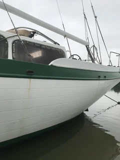 R300k. 38 ft Down Easter Traditional fibreglass sailing yacht for sale. Dbn. Call Anjé 0712961465