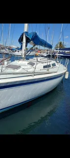 L34/34 ft Lavranos for sale Cape Town R330 000. Call Anjé 0712961465