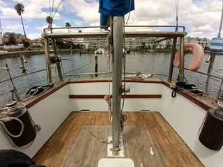 PRICE DROP!!!BARGAIN!!! R215K. 38 ft Hartley Motor Sailor. Cape Town. Call Anjé 0712961465