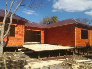 We build install and repair wendy houses  log homes, nutec cabins,decking
