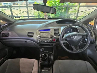 Honda Civic 1.8 2008 model