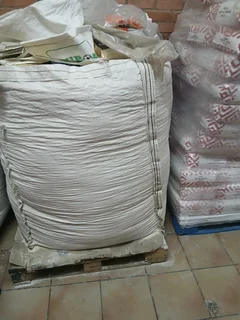 4 tons maize meal &#64;2.50 per kg/R2500 per ton, 2ton rice &#64;R6.7 per kg/R6700per ton