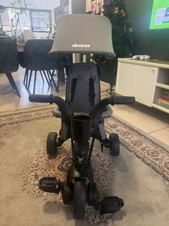 Doona Trike and Bicycle Convertible