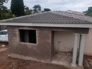 HANDYMAN/BUILDER/ALL  ROUNDER LOOKING FOR WORK