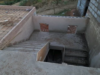 HANDYMAN  / BUILDER / ALL ROUNDER LOOKING FOR WORK