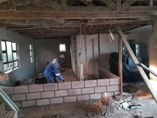 HANDYMAN / BUILDER/ ALL ROUNDER LOOKING FOR WORK