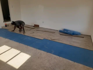 HANDYMAN / BUILDER/ ALL ROUNDER LOOKING FOR WORK