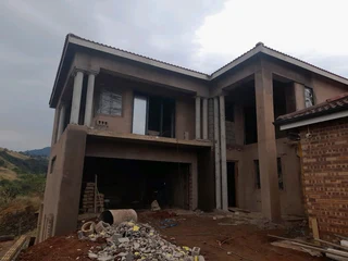 HANDYMAN / BUILDER / ALL ROUNDER LOOKING FOR WORK