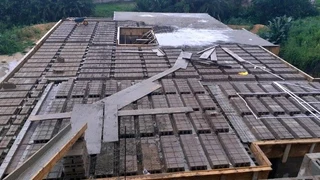 HANDYMAN / BUILDER / ALL ROUNDER LOOKING FOR WORK