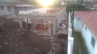 HANDYMAN / BUILDER / ALL ROUNDER LOOKING FOR WORK