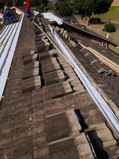 HANDYMAN / BUILDER / ALL ROUNDER LOOKING FOR WORK