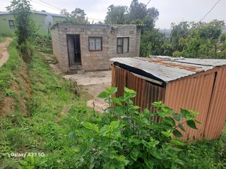 House for sale mtshebheni shopping center