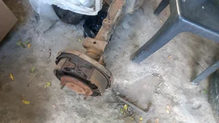 Nissan hardbody 4x4 diff