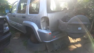 Jeep Cherokee 3.7 v6 spares