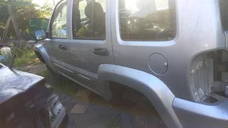 Jeep Cherokee 3.7 v6 spares