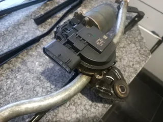 Ford ranger T7 wiper motor with mechanism