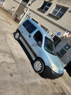 Citroen Berlingo 1.4 petrol 5 speed manual 2006