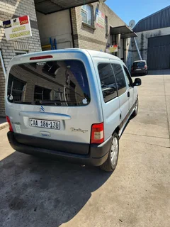 Citroen Berlingo 1.4 petrol 5 speed manual 2006