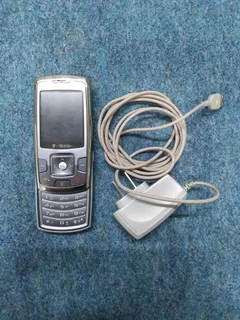 Samsung 1.3 Mega T Mobile Cellphone