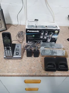 Panasonic KX-TG6723 Triple Phone Set