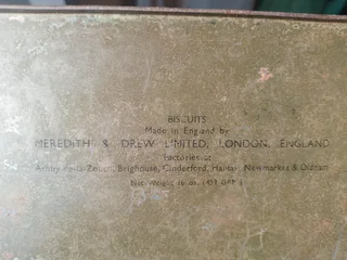 Vintage QE II Coronation Meredith &amp; Drew Biscuit Tin