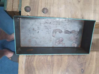 Vintage QE II Coronation Meredith &amp; Drew Biscuit Tin